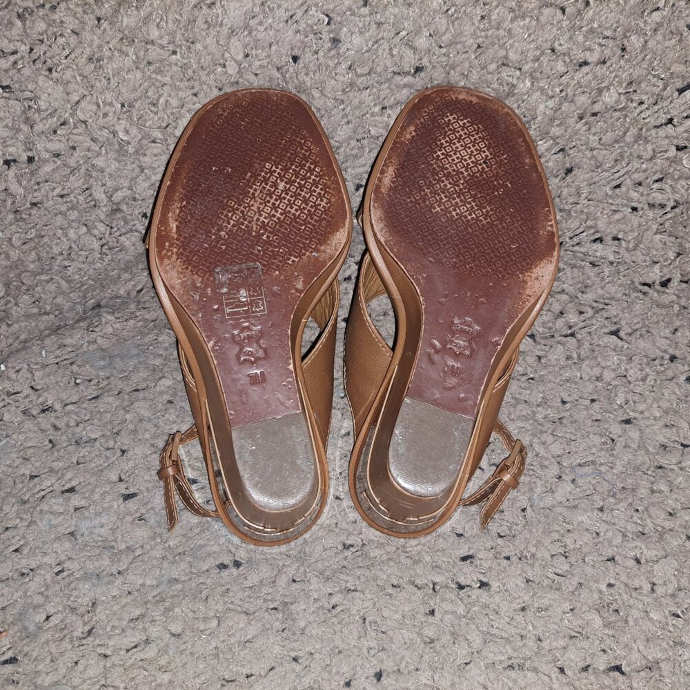 TORY BURCH-Gabrielle-Brown Leather-CrissCross Strap Wedge Sandals-Sz 7-Excellent - Picture 8 of 8